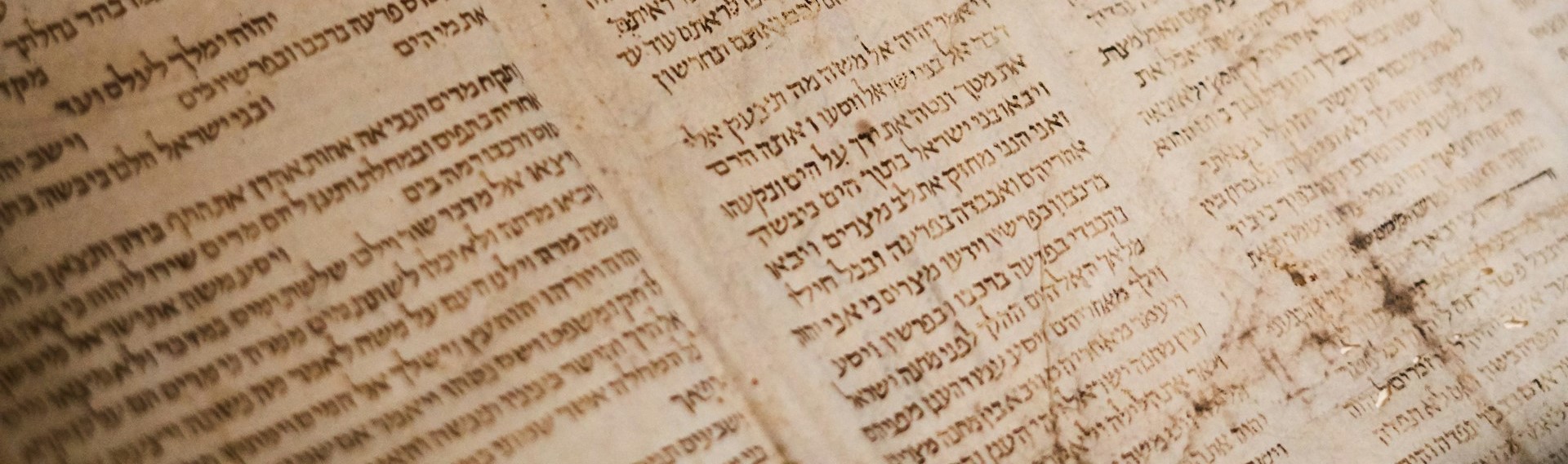 HEBREO BÍBLICO 2026