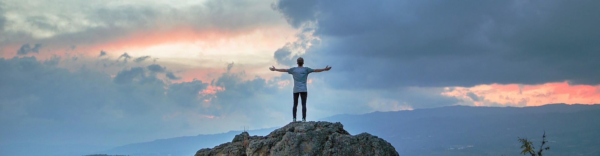 INTELIGENCIA EMOCIONAL DESDE UNA PERSPECTIVA MINISTERIAL